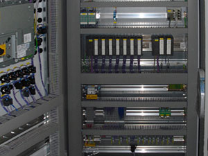 Control cabinet with Siemens Sinumerik CNC Control