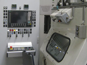 Steuerschrank mit Siemens Sinumerik CNC