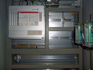 Control cabinet with Beckhoff IPC